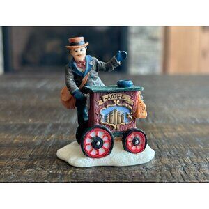 Vintage O'Well Hand-Painted Vintage-Style Christmas Figurine With Musician On Sn
